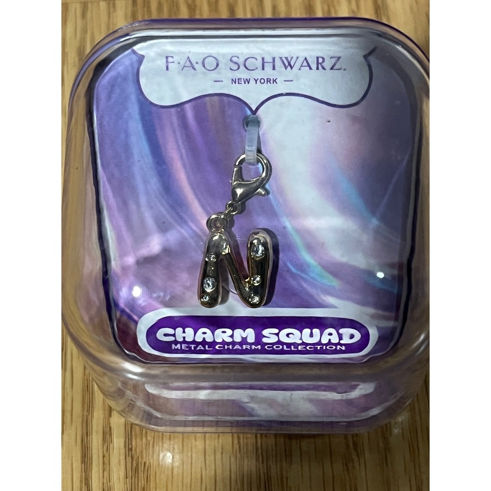FAO Schwarz Charm Squad Metal Initial N Charm Silver Tone Crystal New in Box